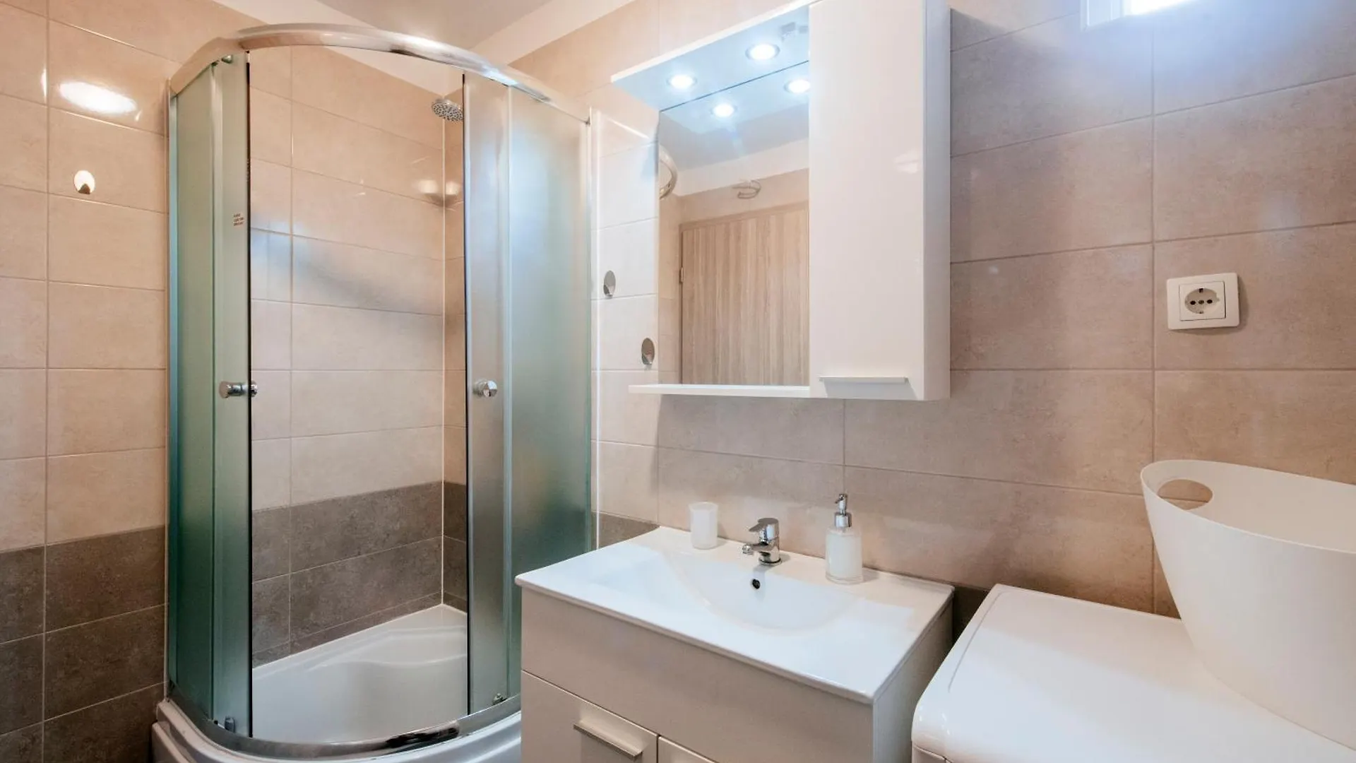Apartment Apartmani Ema Zadar