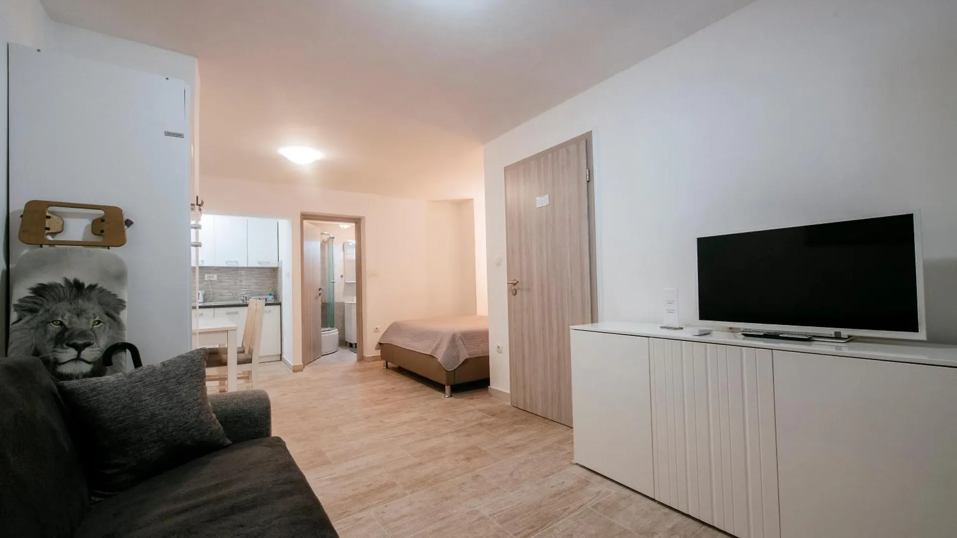 Apartmani Ema Zadar Croatia